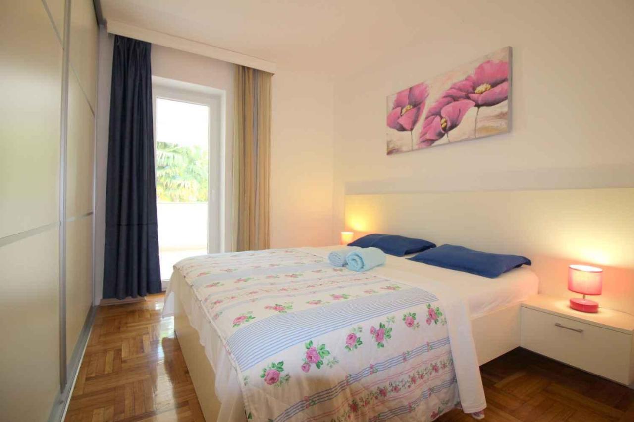 Apartment In Porec/Istrien 10214 Εξωτερικό φωτογραφία