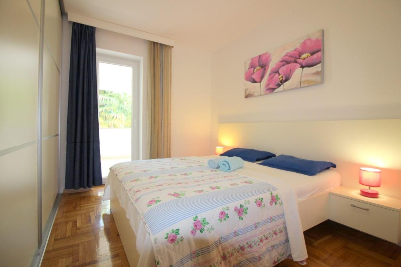 Apartment In Porec/Istrien 10214 Εξωτερικό φωτογραφία